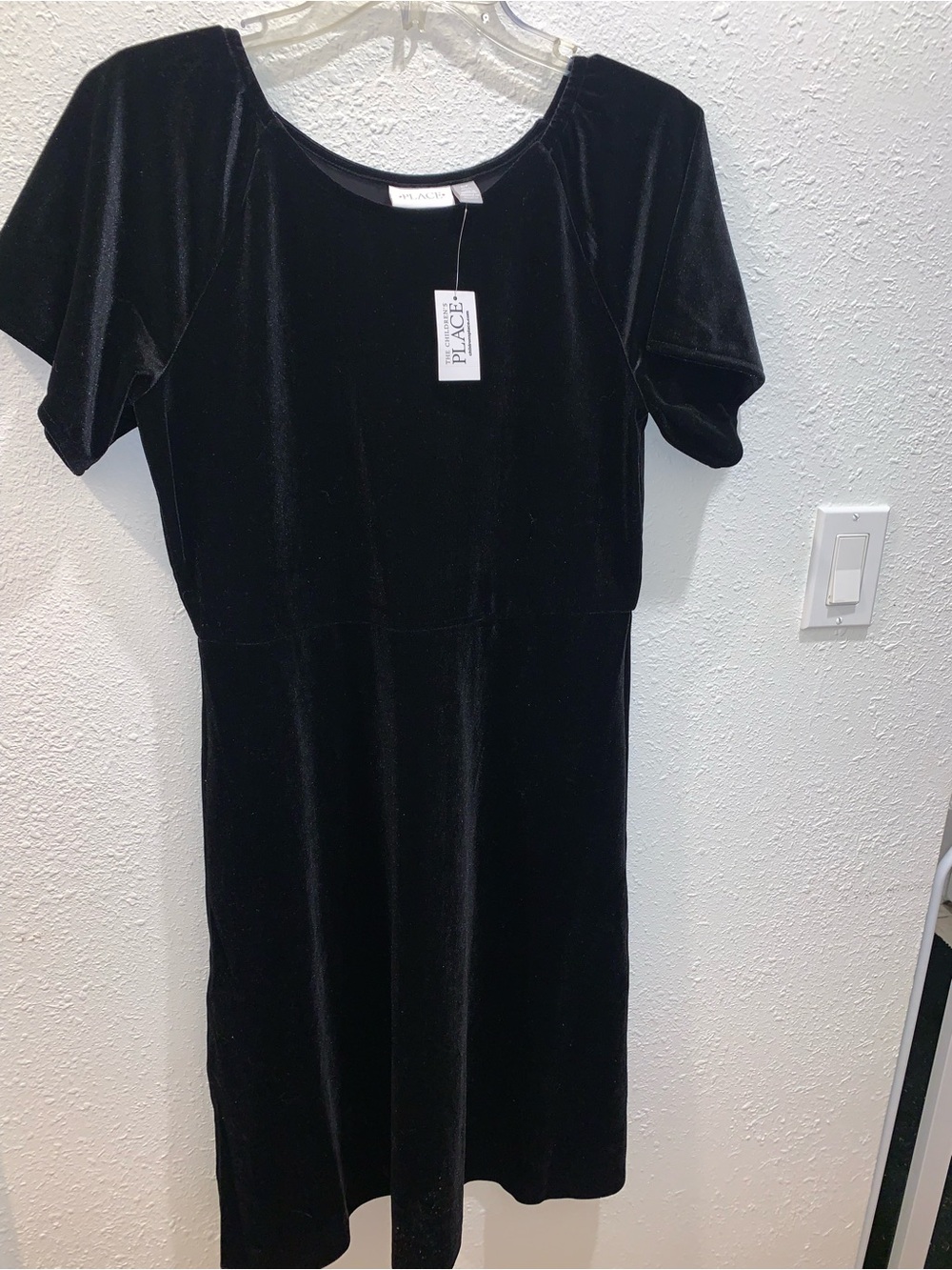 Women’s Black Velvet Midi Dress